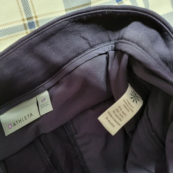 Athleta Women Pants Size 6P - Picture 4 of 5